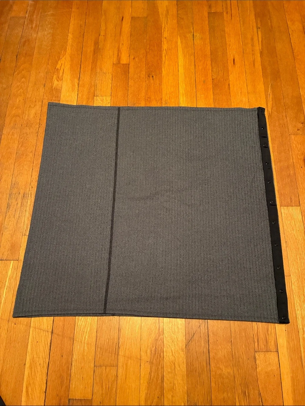 Lululemon Vinyassa Wrap Scarf in Herringbone Black, OSFM